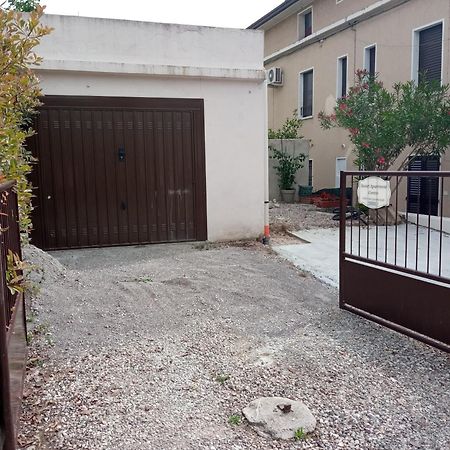 Sweet Apartment - Centre Peschiera del Garda Eksteriør bilde